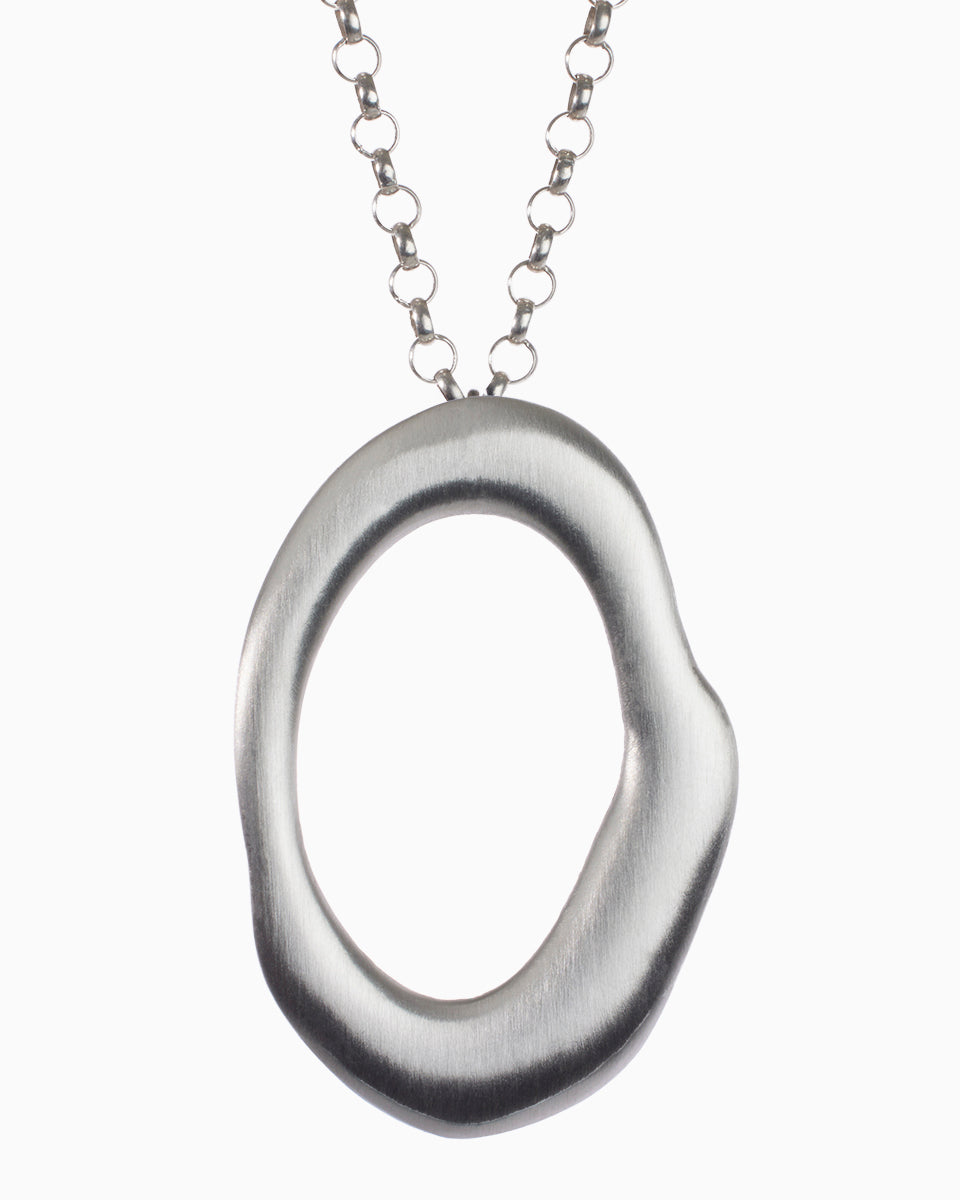 Fluid Loop Necklace